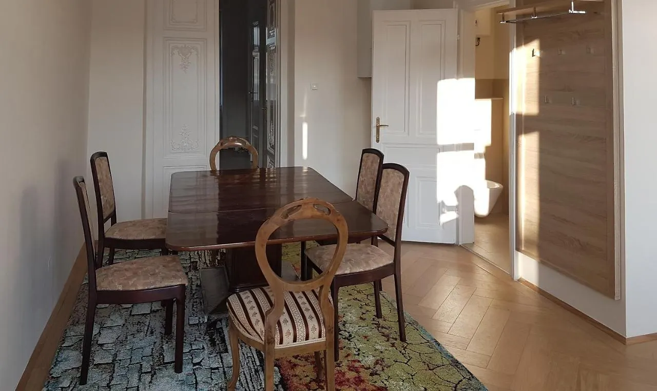 Apartment Wohnung #8 mit Terrasse in Nähe einer Einkaufsstraße Wien Österreich